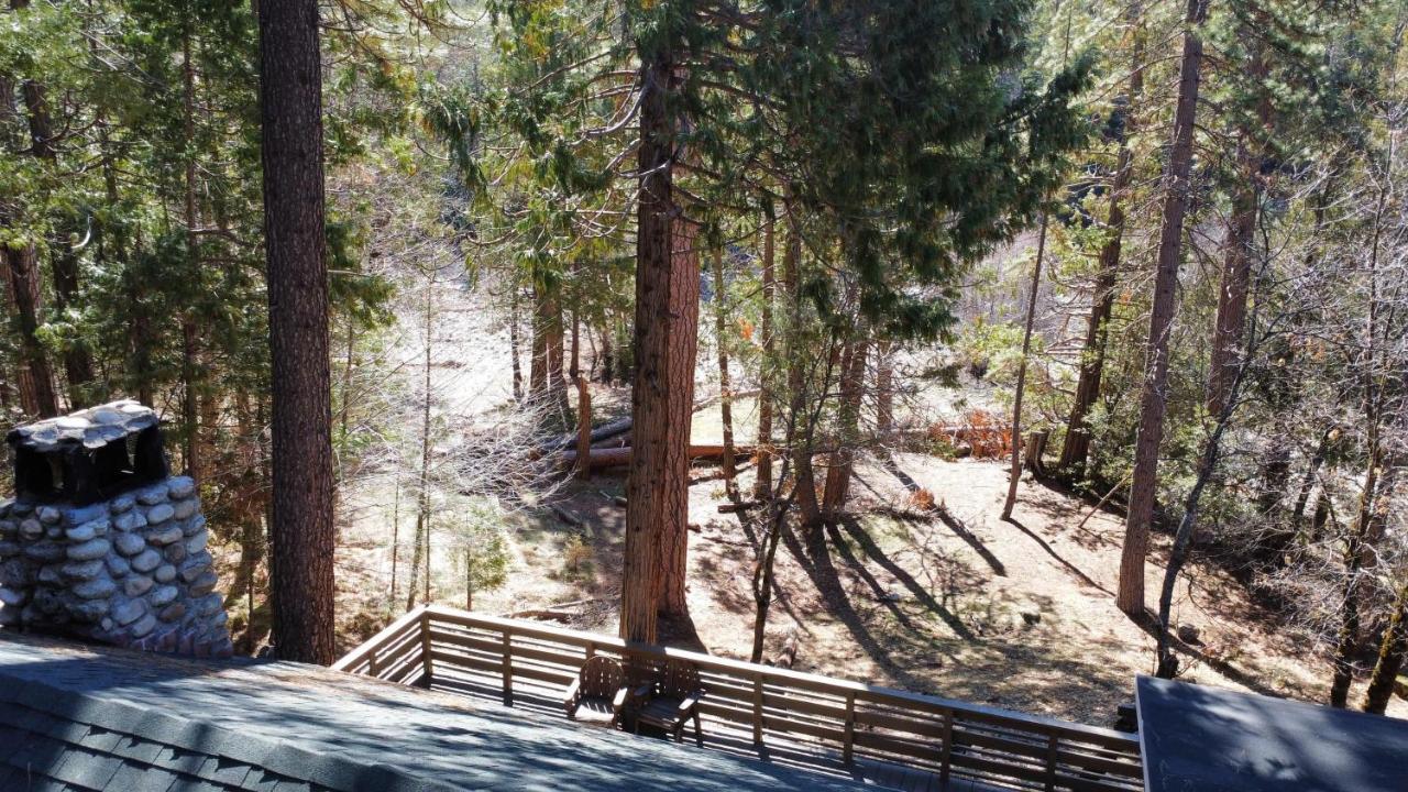 Along The River Yosemite West Bagian luar foto