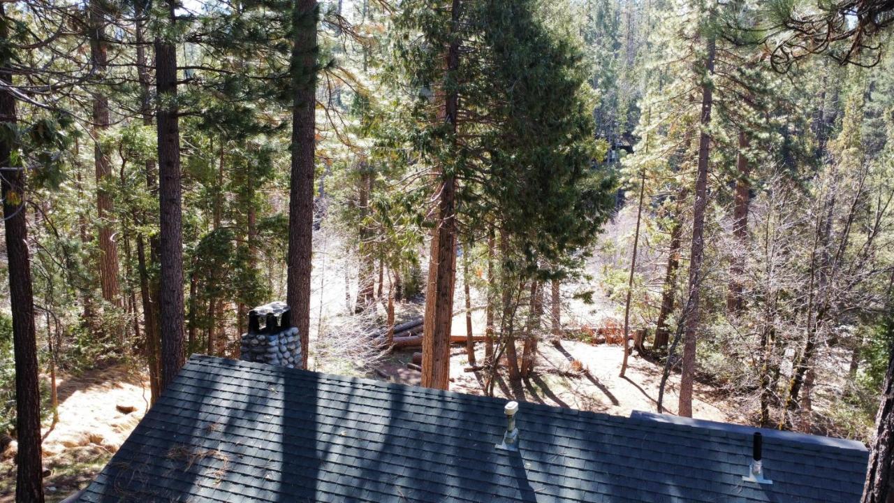 Along The River Yosemite West Bagian luar foto